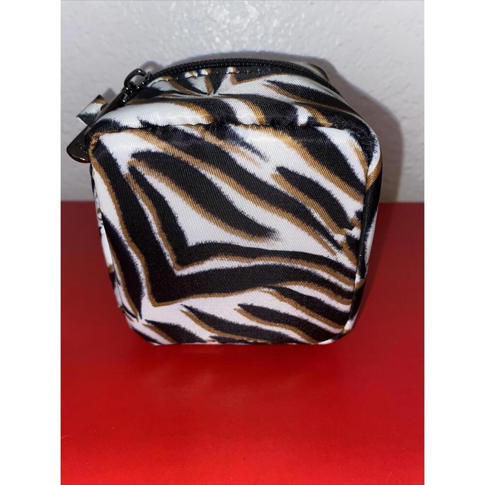 Lug Mini Jewelry Case Mini Swizzle Zebra Sand - Picture 5 of 9